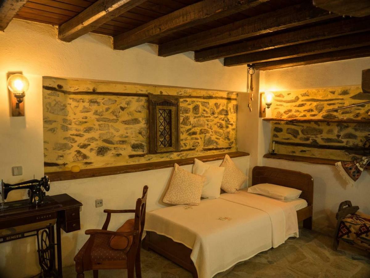 Mansion Philoktitis Villa Melivoia ภายนอก รูปภาพ